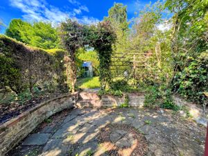 Photo 17- click for photo gallery